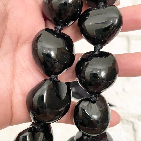 Kukui Nut HAWAIIAN Solid Black Lei 32” Necklace - Picture 4 of 7